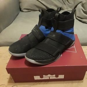 Size 13 LeBron